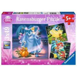 Puzzle Ravensburger de 3x49 piezas. Blancanieves, Cenicienta, La sirenita.